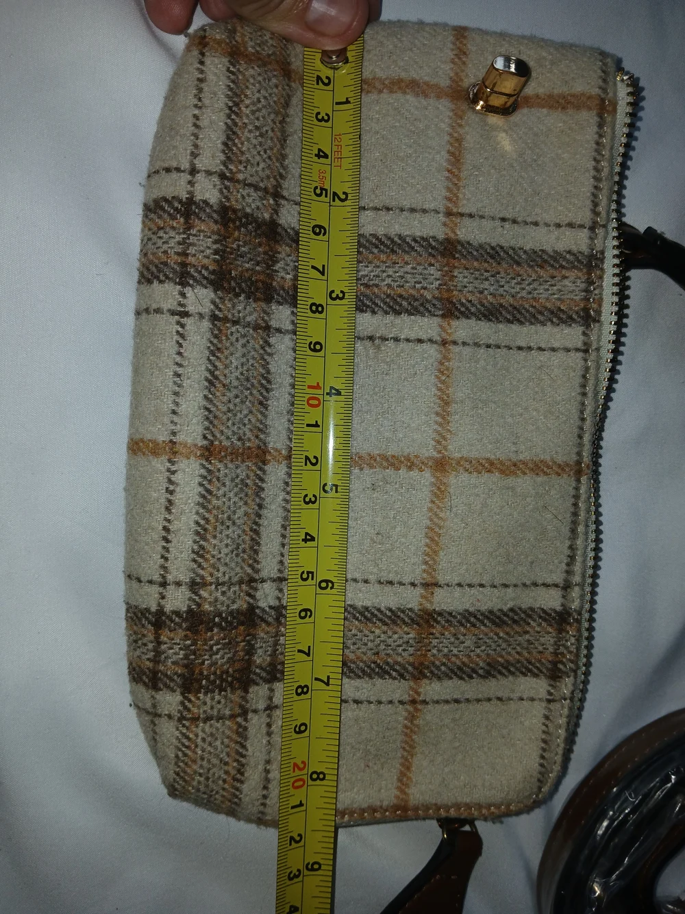 Jean & Co. Plaid Beige/Brown Zip-Around Wristlet Wallet w/ Strap, Credit Card